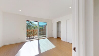 50 Corte Real in Larkspur, CA - Building Photo - Building Photo