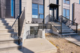 11113-11151 51 St NW in Edmonton, AB - Building Photo - Building Photo