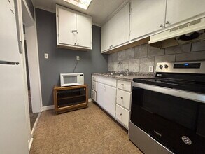 1112 35th St in Lubbock, TX - Foto de edificio - Building Photo