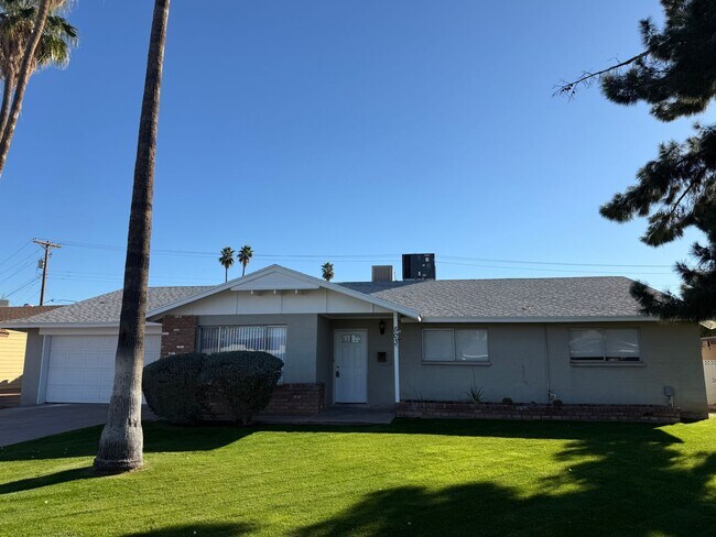 property at 503 E Loyola Dr