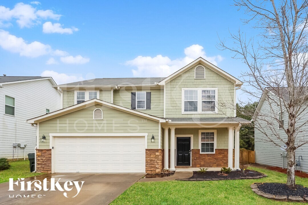 96 Parkmont Ln in Dallas, GA - Building Photo