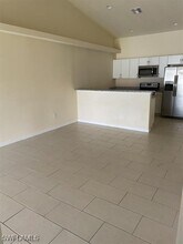 903 Cape Coral Pkwy W in Cape Coral, FL - Building Photo - Building Photo