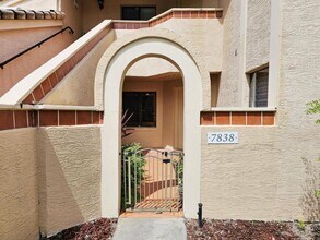 7838 Sugar Bend Dr in Orlando, FL - Building Photo - Building Photo