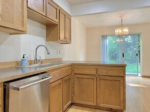 14924 48th Ave W in Edmonds, WA - Building Photo - Building Photo