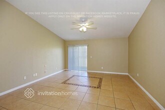 643 Parakeet Ct in Kissimmee, FL - Foto de edificio - Building Photo