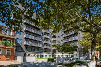 The Marc in Brooklyn, NY - Building Photo - Building Photo