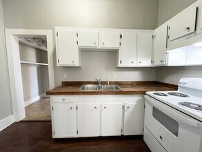 943 Texas St-Unit -texas943 in Columbia, SC - Foto de edificio - Building Photo