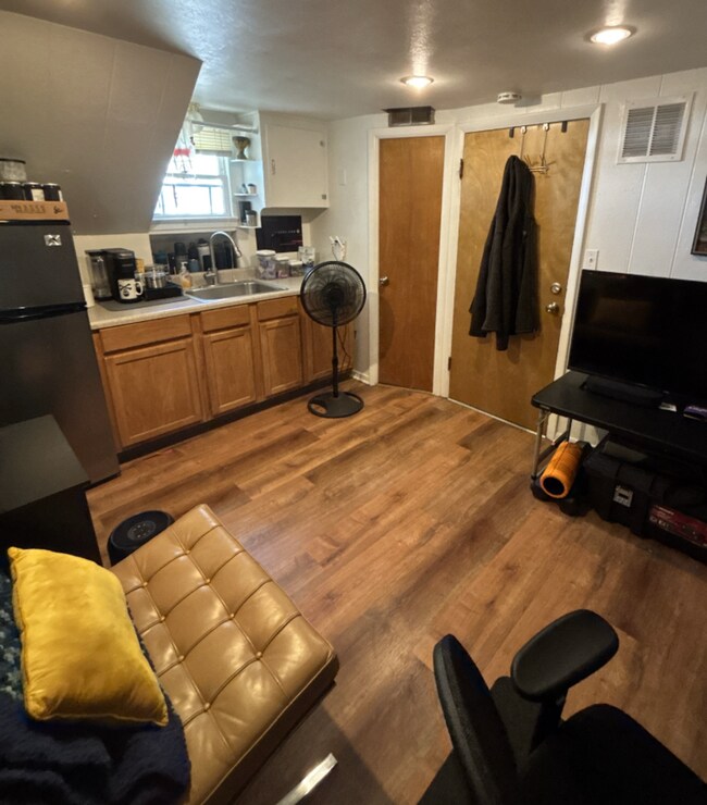 1457 Eaton St in Lakewood, CO - Building Photo - Building Photo