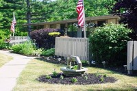 Clearwater Apartments in Eastlake, OH - Building Photo - Building Photo