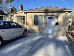 2789 Glen Ave, Unit Studio in Altadena, CA - Foto de edificio - Building Photo