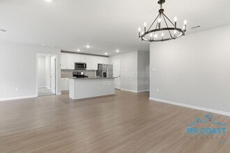 1042 Enclave Cir in Long Beach, MS - Building Photo - Building Photo