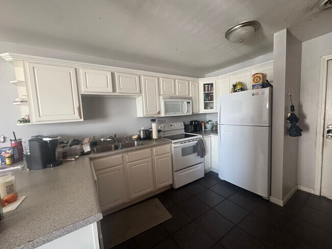 1612 Queen Anne Wy in Knoxville, TN - Building Photo - Building Photo