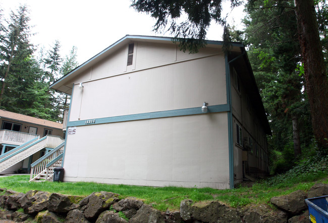 Cedar Trail Apts Bldg 1 in Lynnwood, WA - Foto de edificio - Building Photo