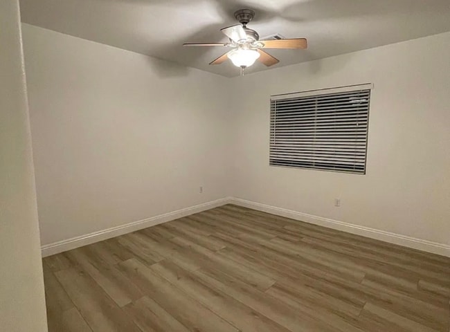 7428 Poppy Hills Ct in Las Vegas, NV - Foto de edificio - Building Photo