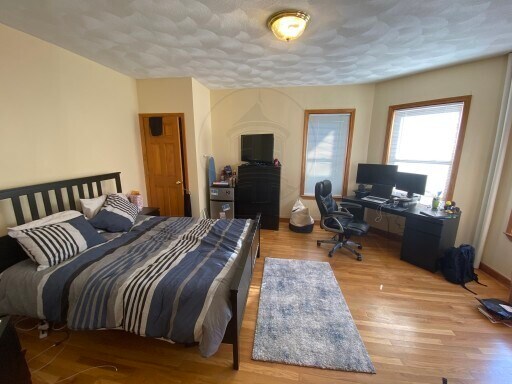 35 Hancock St-Unit -1 in Somerville, MA - Building Photo - Building Photo