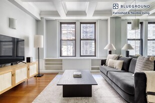 240 W 73rd St in New York, NY - Building Photo