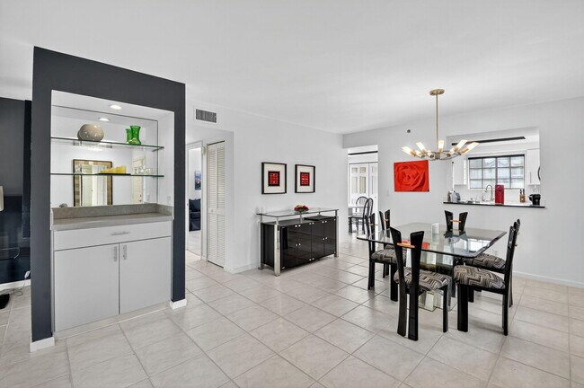 15718 Loch Maree Ln in Delray Beach, FL - Building Photo - Building Photo