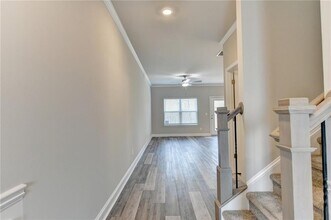 5595 Rock Place Ct in Norcross, GA - Building Photo - Building Photo