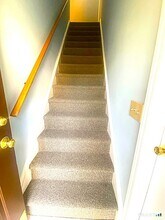 27 Crows Nest Ln in Danbury, CT - Building Photo - Building Photo