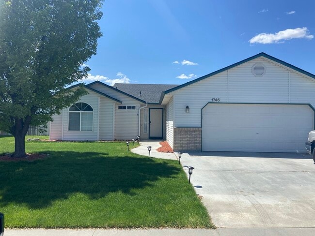1745 Challis Dr