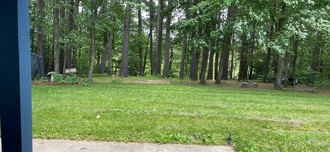 7 Stillwater Cir