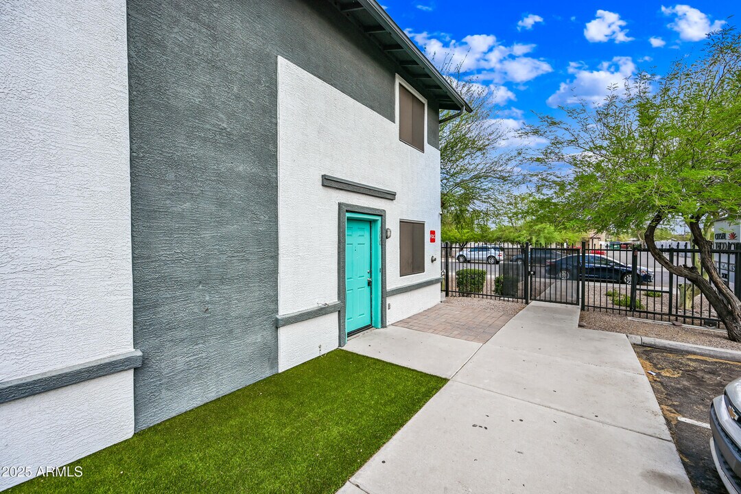 5010 N 22nd Ave in Phoenix, AZ - Building Photo