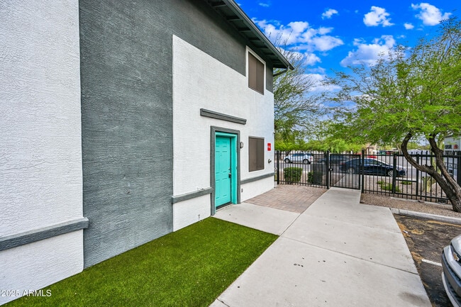 property at 5010 N 22nd Ave