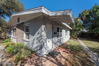 410 Snyder Dr in Cocoa, FL - Building Photo - Building Photo