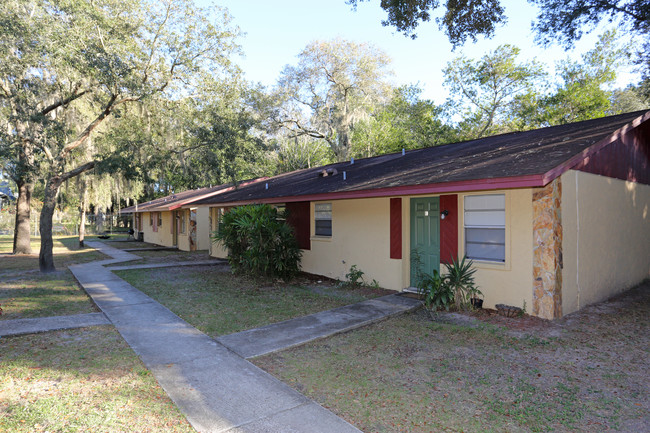 Frances Apartments in Tampa, FL - Foto de edificio - Building Photo