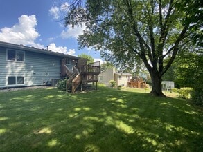3845 10th Ave SW in Rochester, MN - Building Photo - Building Photo