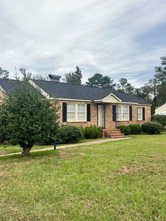 1604 Crawford St in Americus, GA - Building Photo