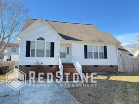 131 Hoskins Cir in Burlington, NC - Building Photo