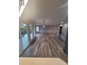 23113-2125A 125a Ave in Maple Ridge, BC - Building Photo - Building Photo