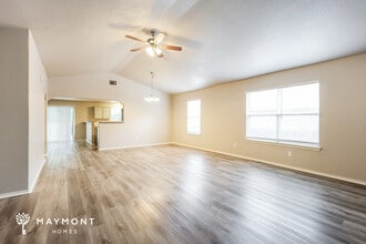 4120 Whisper Point in Schertz, TX - Building Photo - Building Photo