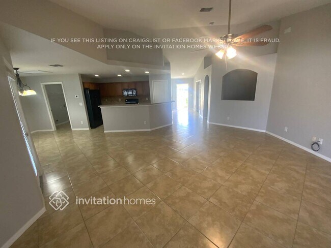 2300 NW 11th Pl in Cape Coral, FL - Building Photo - Building Photo