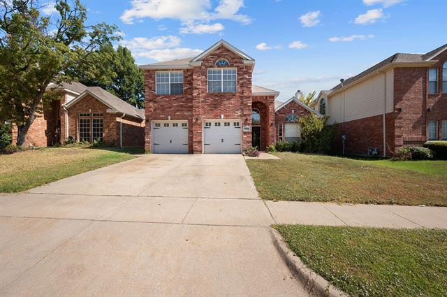 3652 Blue Spruce Dr in Euless, TX - Building Photo - Building Photo