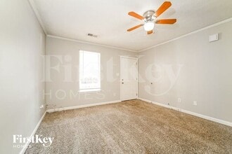 972 Windwood Ct in Atlanta, GA - Building Photo - Building Photo