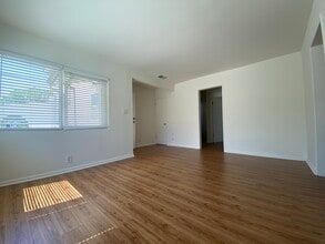 1621 Del Amo Blvd, Unit 1621 Del Amo in Torrance, CA - Building Photo - Building Photo