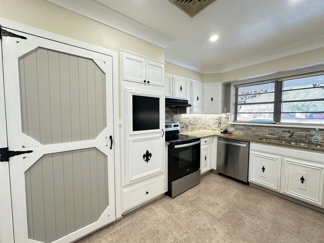 217 Bruce Ave in Shreveport, LA - Building Photo - Building Photo