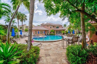 500 Uno Lago Dr, Unit 404 in Juno Beach, FL - Building Photo - Building Photo