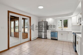 21 Pleasant Park in Millis, MA - Building Photo - Building Photo