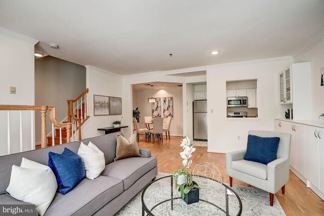 2411 20th St NW in Washington, DC - Building Photo - Building Photo