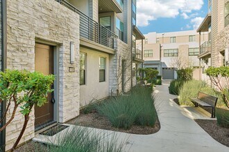 11048 Luminate Dr in Rancho Cucamonga, CA - Building Photo - Building Photo