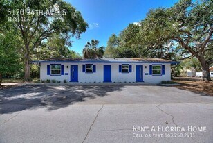 5120 24th Ave S in Gulfport, FL - Building Photo
