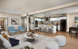 Venice on Rose in Venice, CA - Building Photo