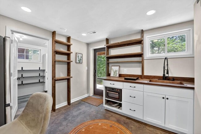 property at 6017 Inwood St