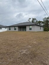 3001 7th St SW in Lehigh Acres, FL - Building Photo - Building Photo