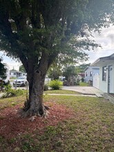 10791 SW 221st St Rd in Miami, FL - Building Photo - Building Photo