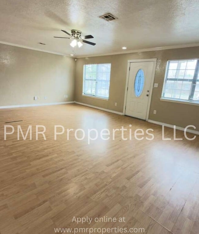 5330 NW Oak Ave in Lawton, OK - Building Photo - Building Photo