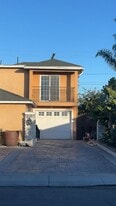 2235 Cloyne St in Oxnard, CA - Building Photo